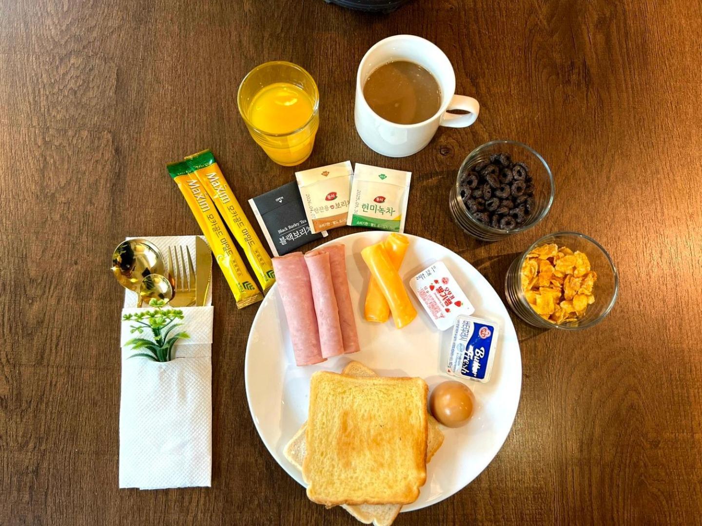 Seoul Cube Myeongdong Hotel Kültér fotó